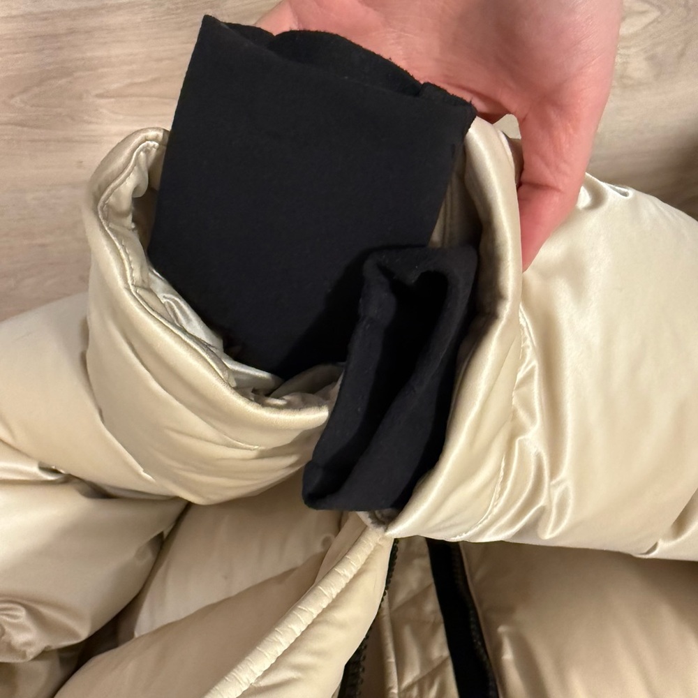 Super Puff Shorty Jacket, Liquid Shine Matte Pearl - Picture 8 of 8